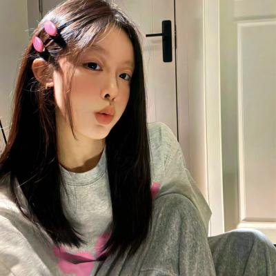 乳房与月亮海报
